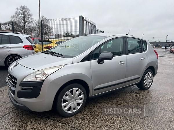 Second-hand Peugeot 3008 Access 112 CP (82 kW) 2012 Argintiu Break