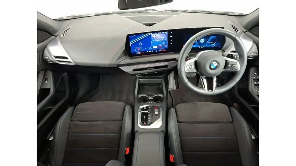 Used BMW 123 M Sport 215 HP (158 kW) 2025 White Hatchback
