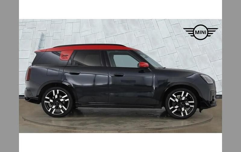 Used Mini Countryman Sport 218 HP (160 kW) 2024 Grey SUV