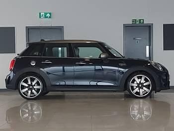 Used Mini Cooper S Exclusive 178 HP (130 kW) 2023 Enigmatic black metallic Hatchback
