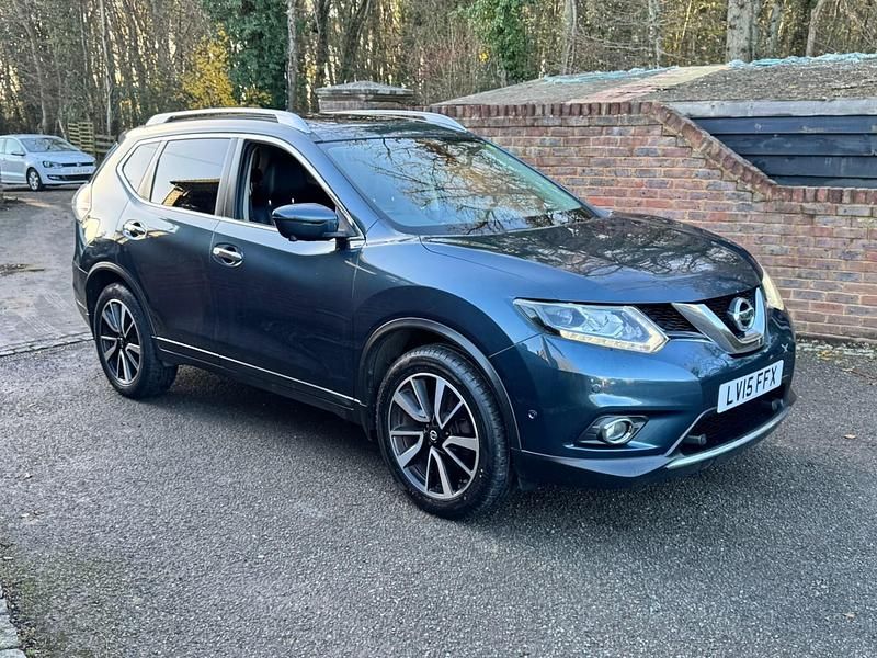 Blue Used 2015 Nissan X-Trail Tekna SUV | £6,995 (Fair price) - Image 1/4