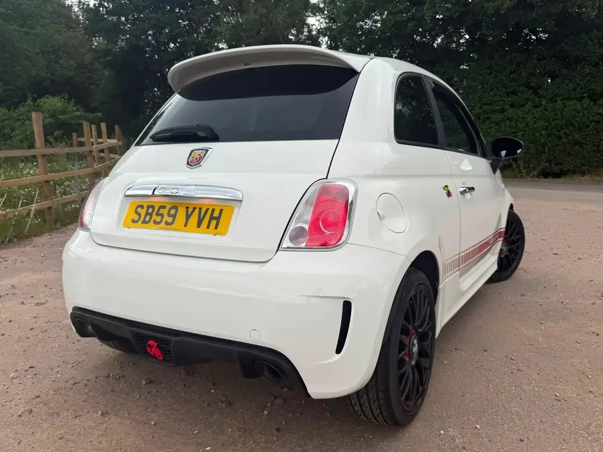 Used Abarth 500 135 HP (99 kW) 2010 White Hatchback