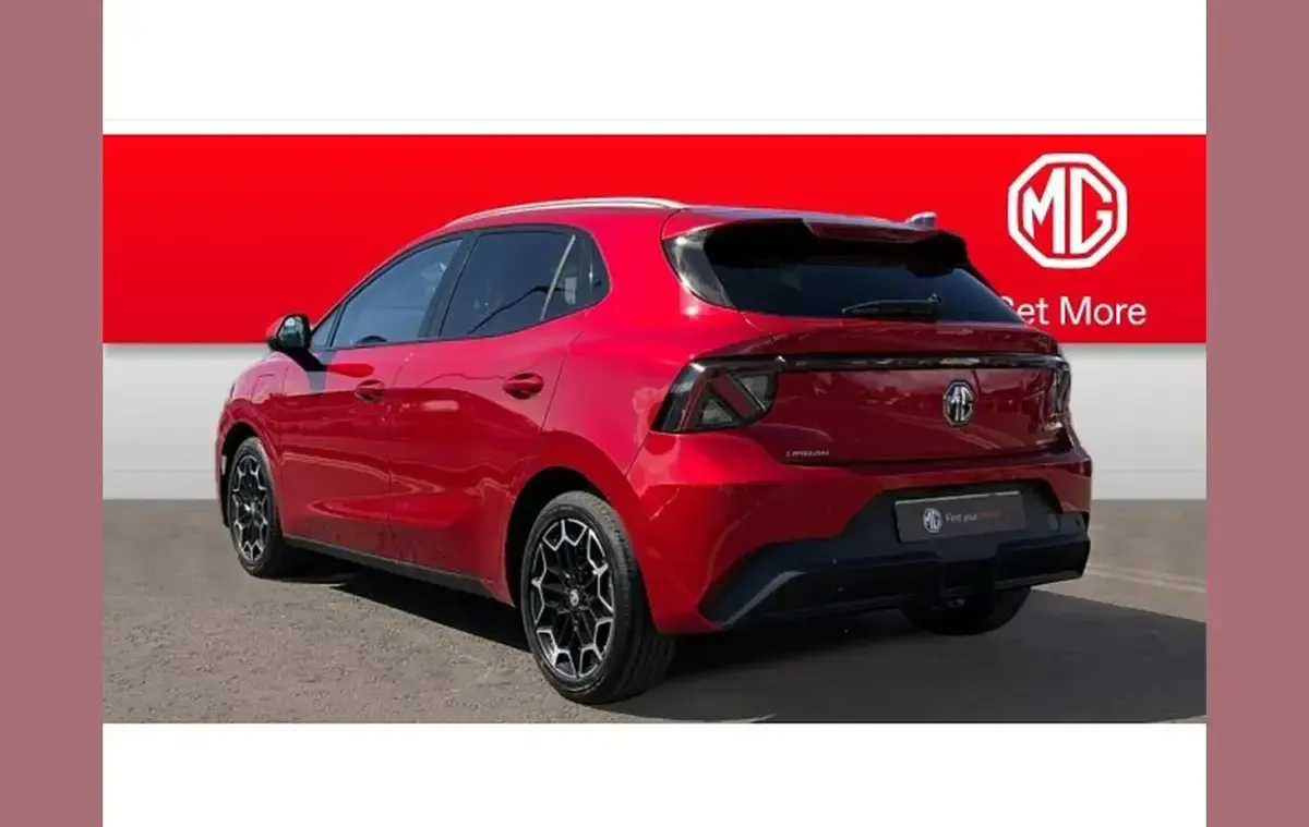 New MG MG4 EV 117 kW (160 HP) 2026 Grey Hatchback