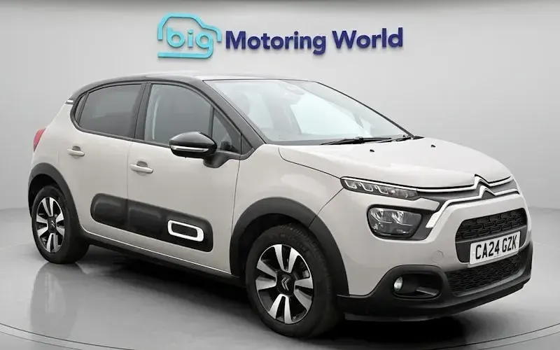 Used Citroën C3 PureTech 110 HP (80 kW) 2024 Hatchback