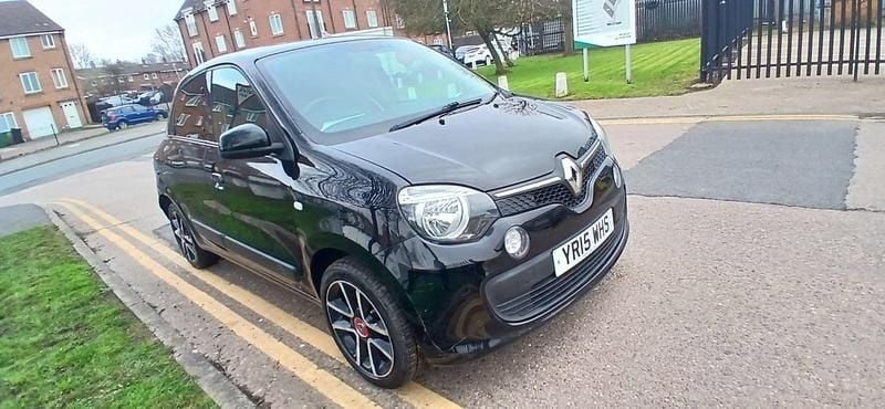 Used Renault Twingo Play 70 HP (51 kW) 2015 Black Hatchback