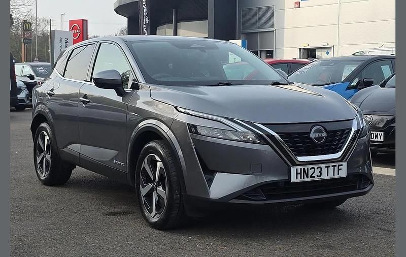 Used Nissan Qashqai N-Connecta 190 HP (139 kW) 2023 Grey SUV