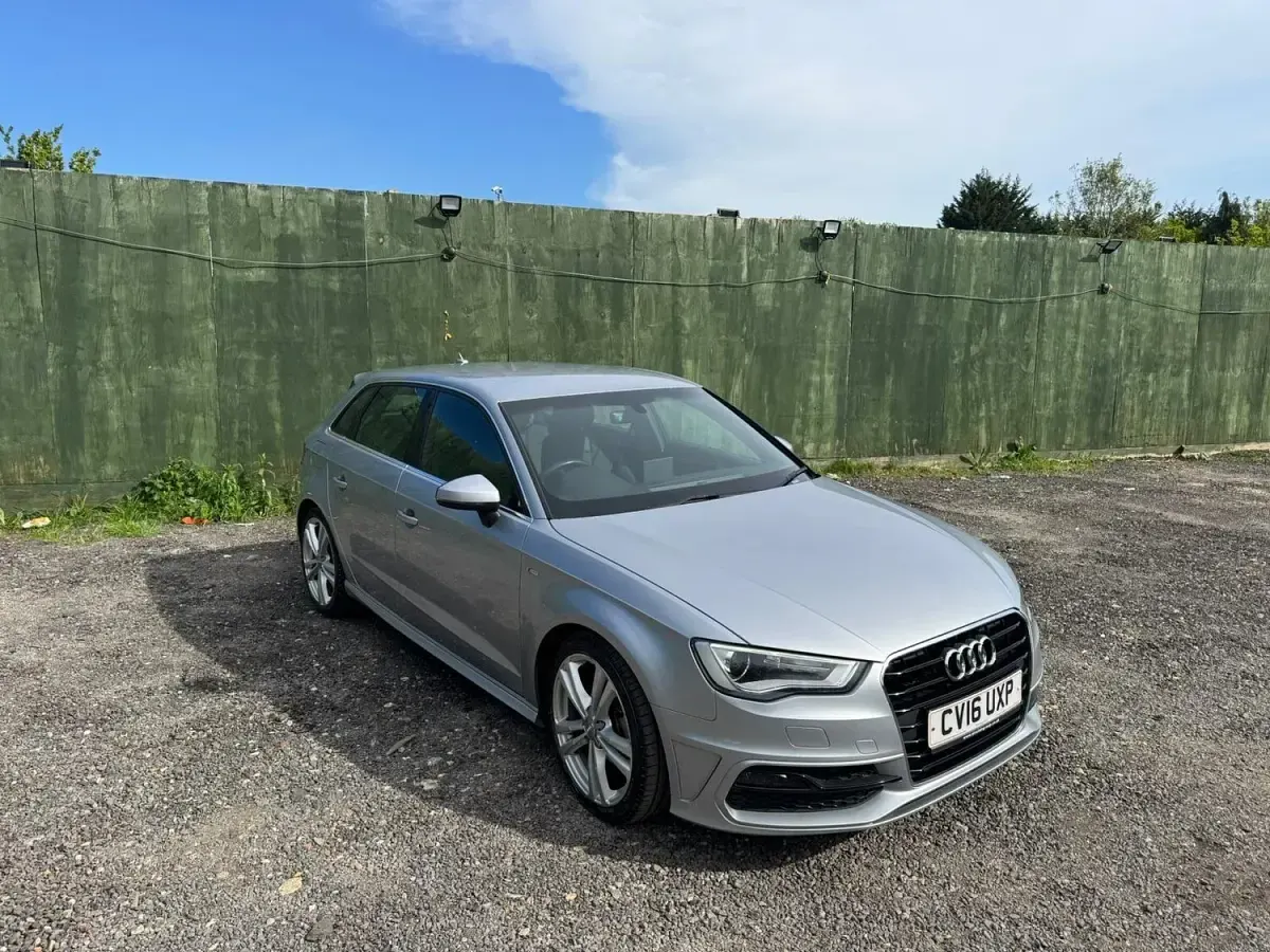 Used Audi A3 Sportback S-Line 110 HP (80 kW) 2016 Silver Hatchback