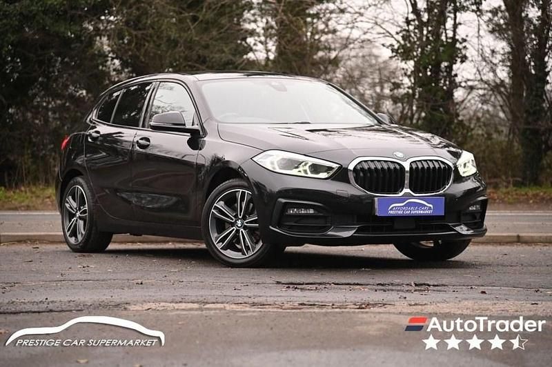 Used BMW 116 Sport Line 116 HP (85 kW) 2022 Black Hatchback