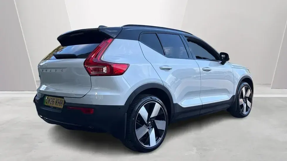 New Volvo EX40 Ultra 185 kW (252 HP) 2026 SUV