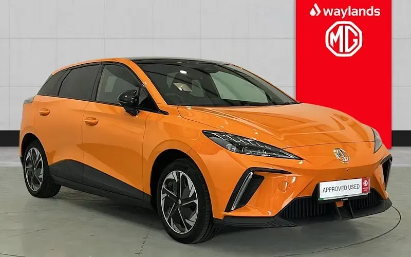 Used MG MG4 EV Trophy 150 kW (204 HP) 2025 Hatchback