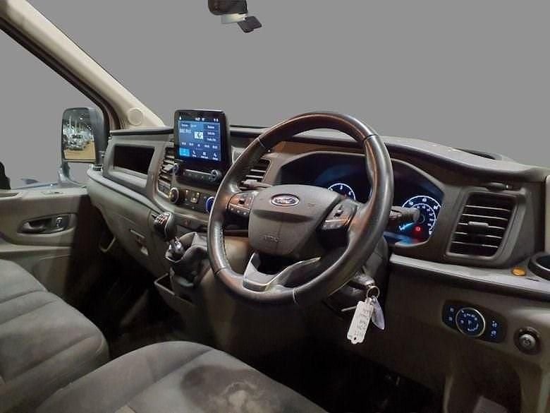 Used Ford Transit Trend 130 HP (95 kW) 2022 White Van