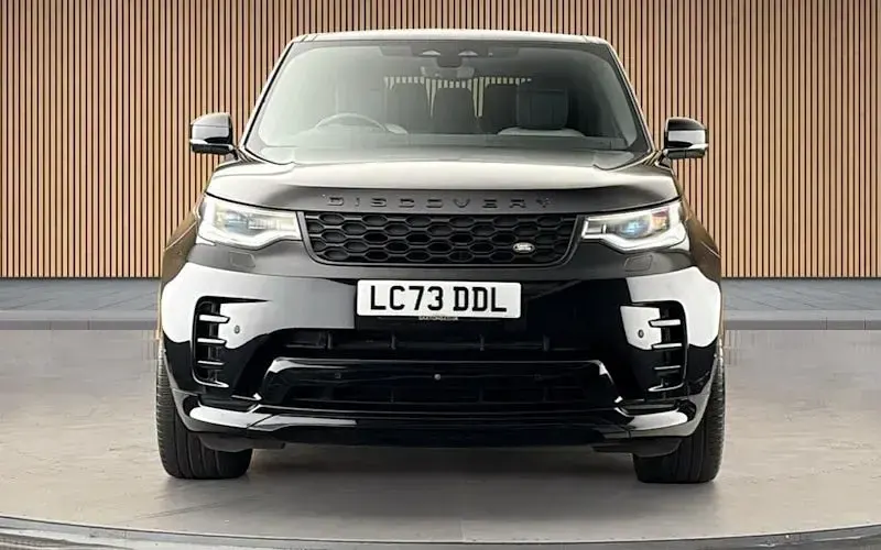 Used Land Rover Discovery 5 HSE Dynamic 360 HP (264 kW) 2024 SUV