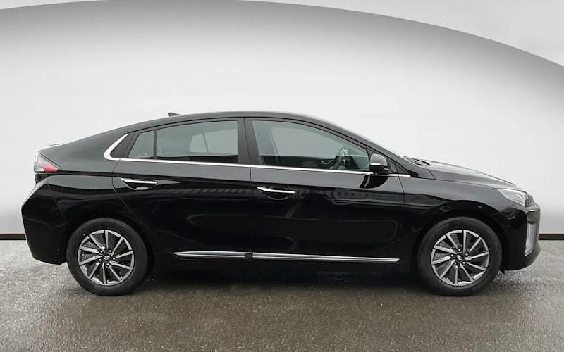 Used Hyundai Ioniq Premium 100 kW (136 HP) 2021 Black Hatchback