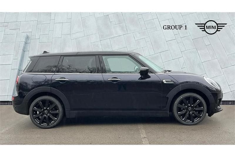 Used Mini Cooper Clubman Exclusive 136 HP (100 kW) 2023 Black Estate