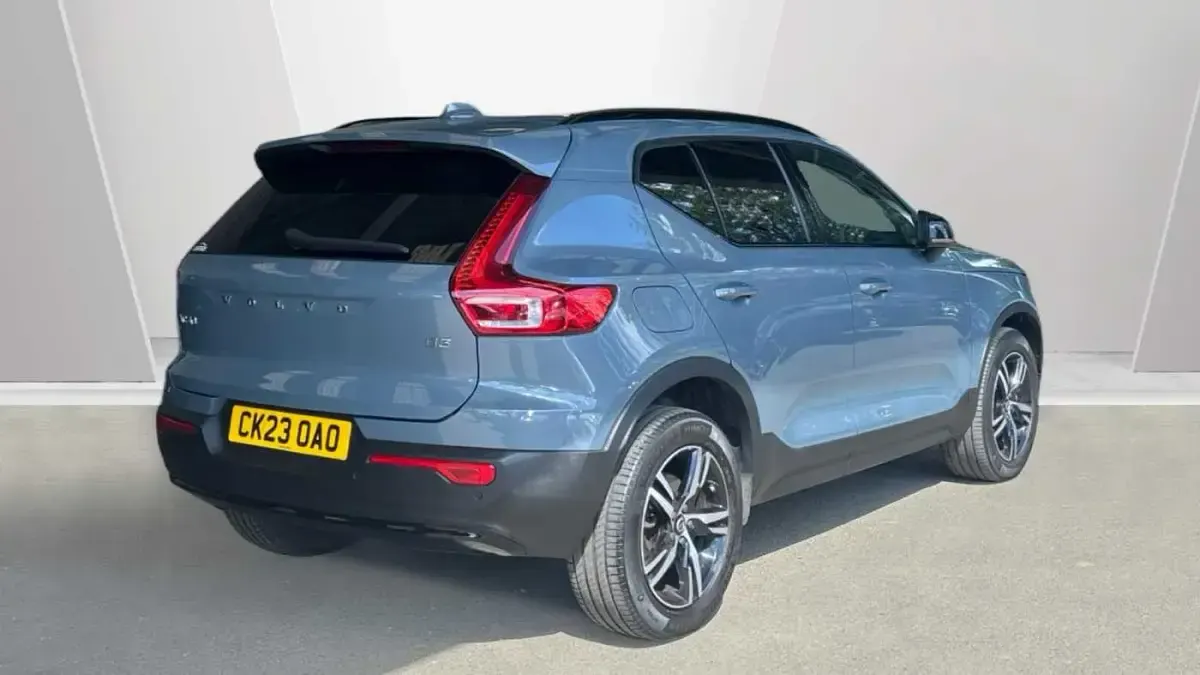 Used Volvo XC40 Plus 161 HP (118 kW) 2023 SUV