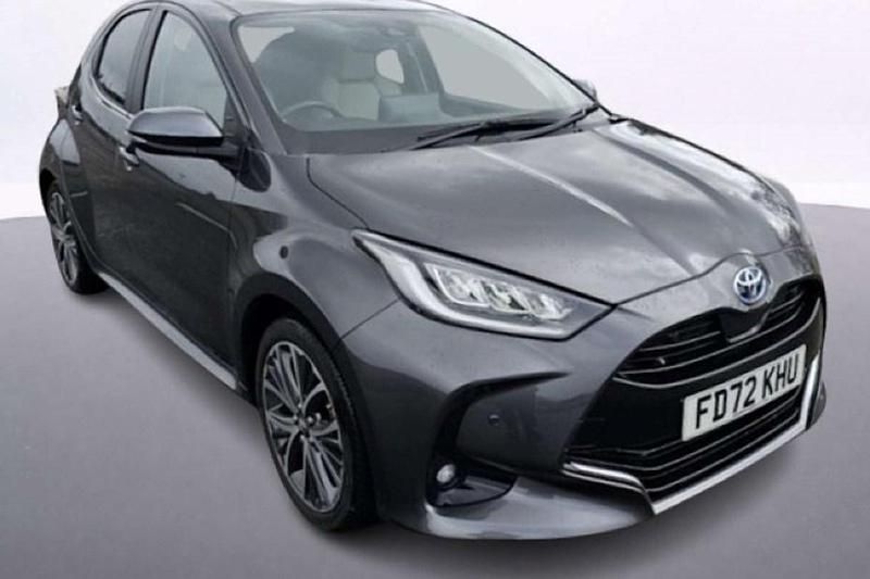 Used Toyota Yaris Hybrid 2023