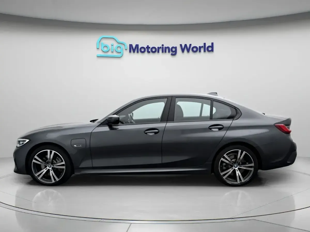 Used BMW 330 M Sport 288 HP (211 kW) 2022 Sedan