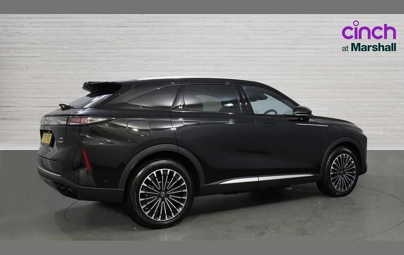 Used Omoda 9 442 HP (325 kW) 2025 Black SUV