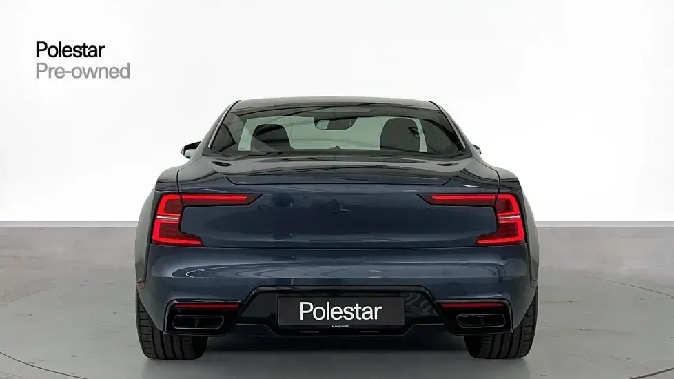 Begagnad Polestar 1 600 HK (441 kW) 2022 Blå Sportkupé