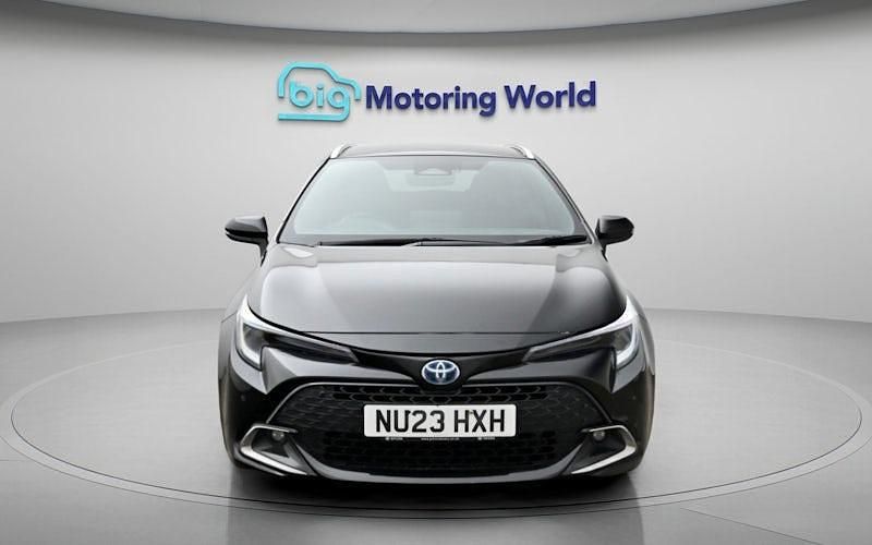Second-hand Toyota Corolla Design 140 CP (102 kW) 2026 Break