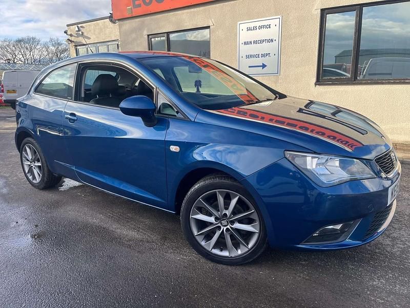 Begagnad Seat Ibiza I-Tech 2015 Blå Halvkombi