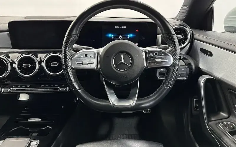 Used Mercedes CLA180 AMG line 136 HP (100 kW) 2021 White Coupe