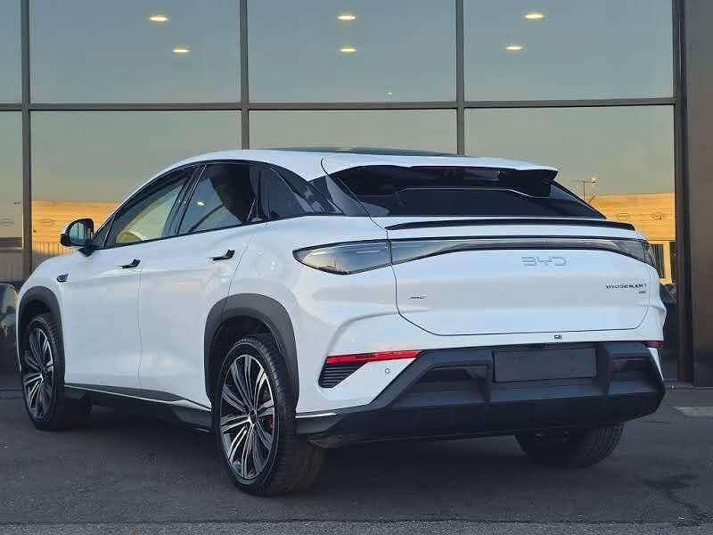 New BYD Sealion 7 389 kW (530 HP) 2026 Polar white SUV