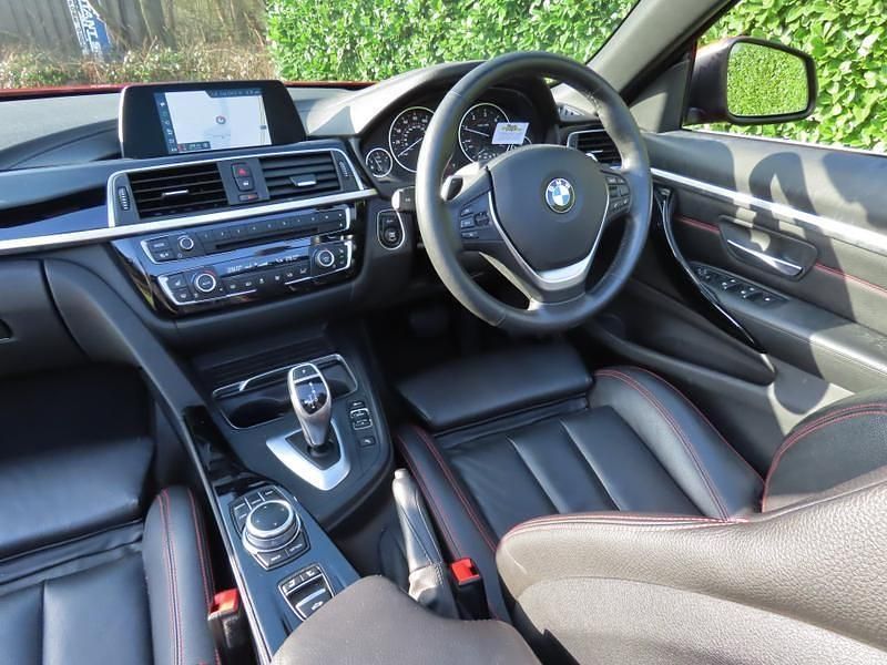 Used BMW 420 Sport Line 190 HP (139 kW) 2019 Red Cabriolet