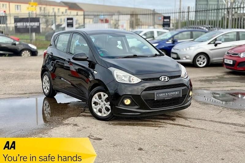 Black Used 2014 Hyundai i10 SE Hatchback | £3,600 (A bit pricey) - Image 1/1