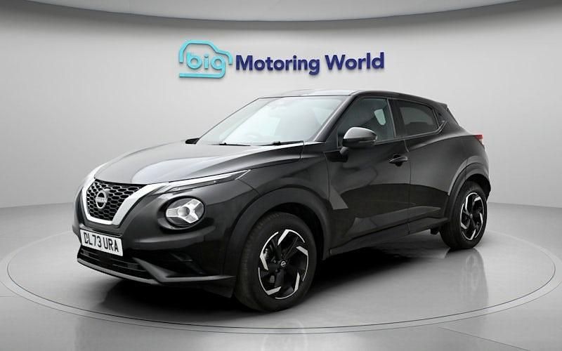 Used Nissan Juke N-Connecta 114 HP (83 kW) 2023 Black SUV