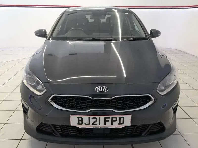 Used Kia Ceed 158 HP (116 kW) 2021 Grey Hatchback