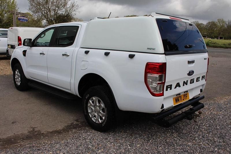 Begagnad Ford Ranger XLT 2022 Vit Pickup