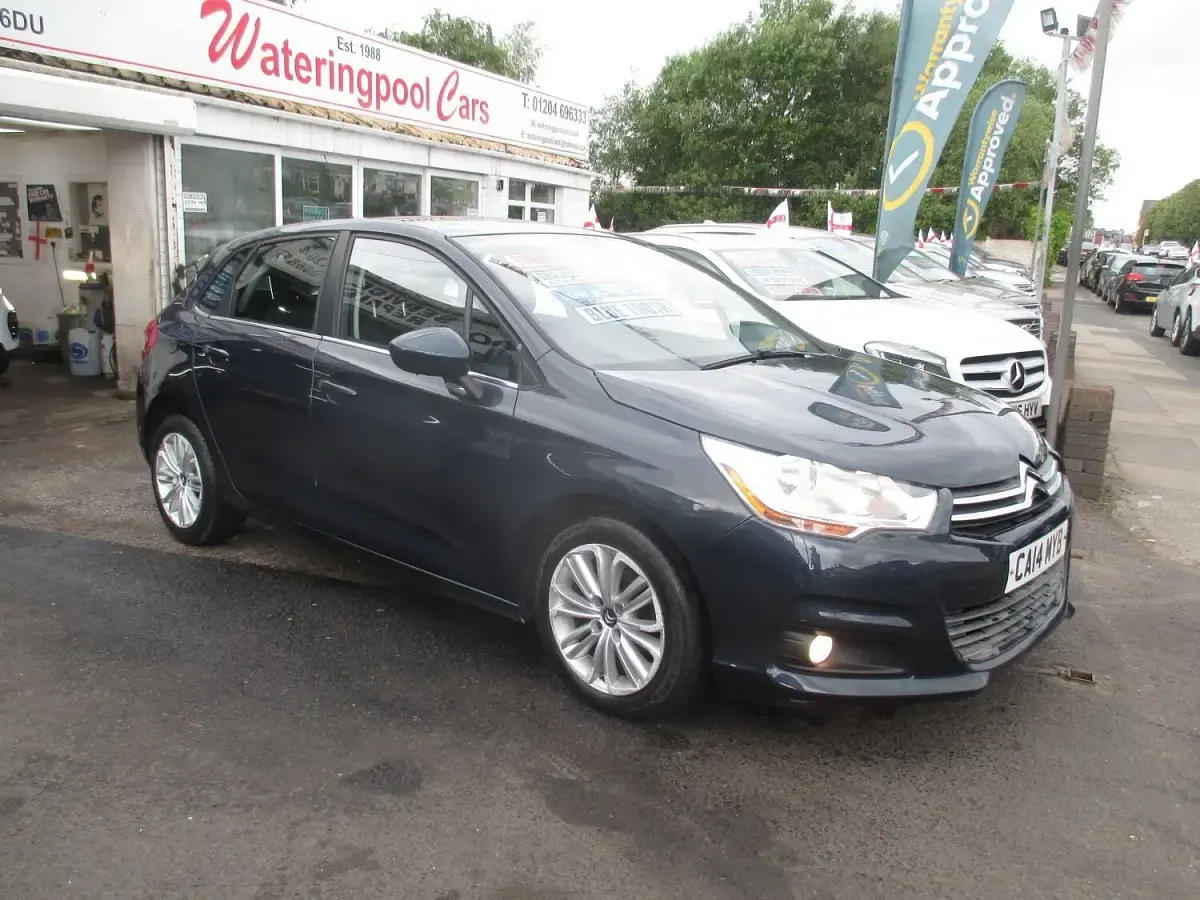 Used Citroën C4 VTR Sport 2014 Blue Hatchback