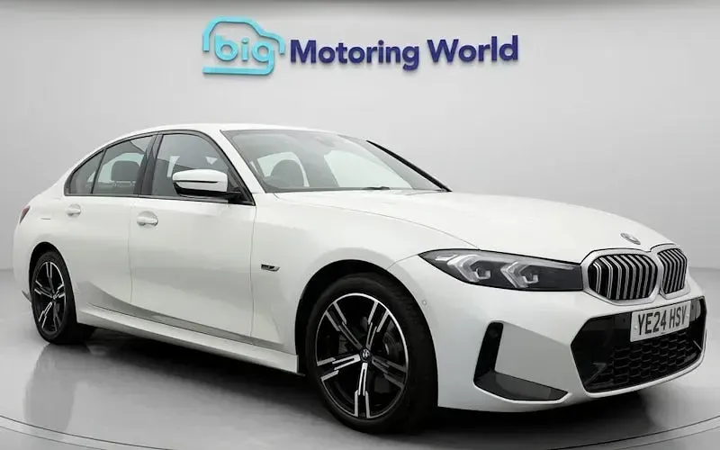 Usado BMW 330e M Sport 292 HP (214 kW) 2024 Sedan