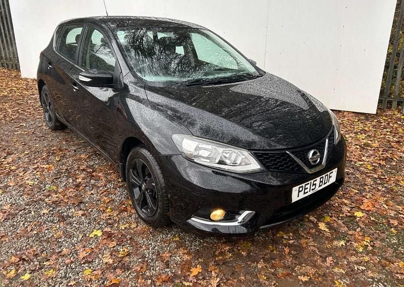 Black Used 2015 Nissan Pulsar Acenta Hatchback | £4,985 (Fair price) - Image 1/2