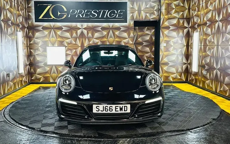 Usado Porsche 911 370 HP (272 kW) 2017 Coupé