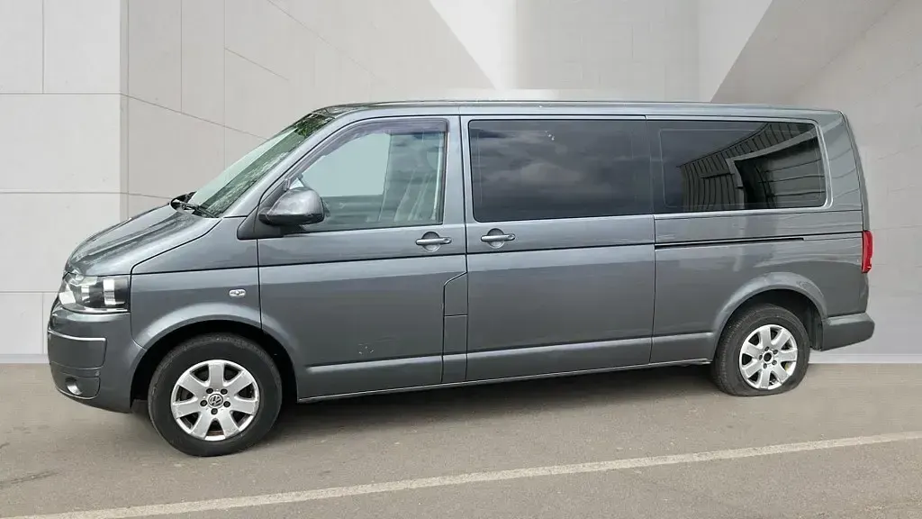 Usado VW Transporter SE 140 CV (102 kW) 2012 Gris Van