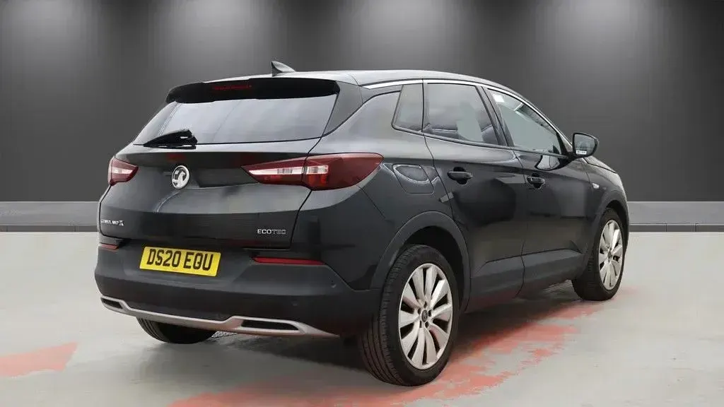 Used Vauxhall Grandland X Elite 130 HP (95 kW) 2020 Black SUV