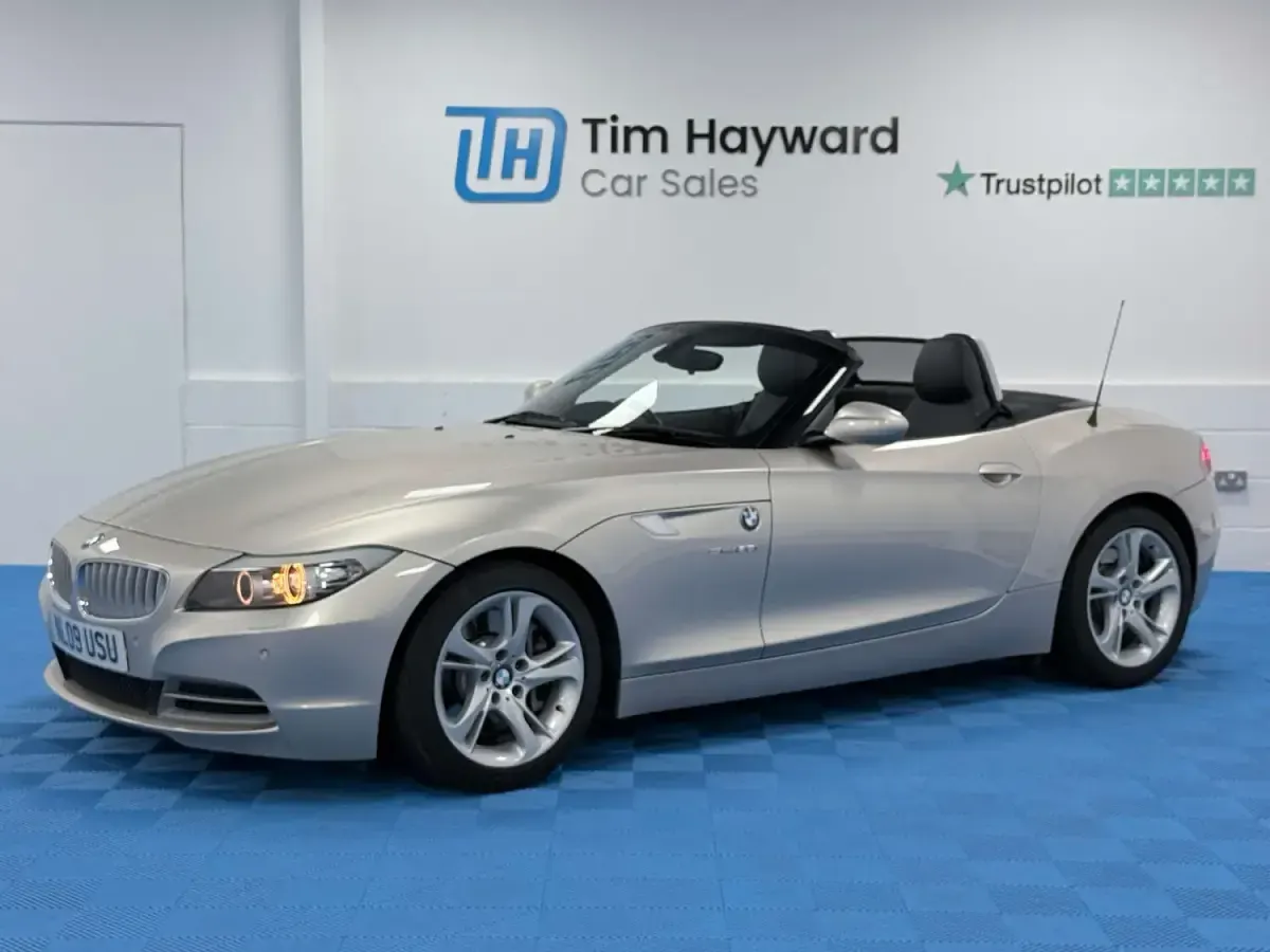 Used BMW Z4 Sport Line 300 HP (220 kW) 2009 Silver Cabriolet