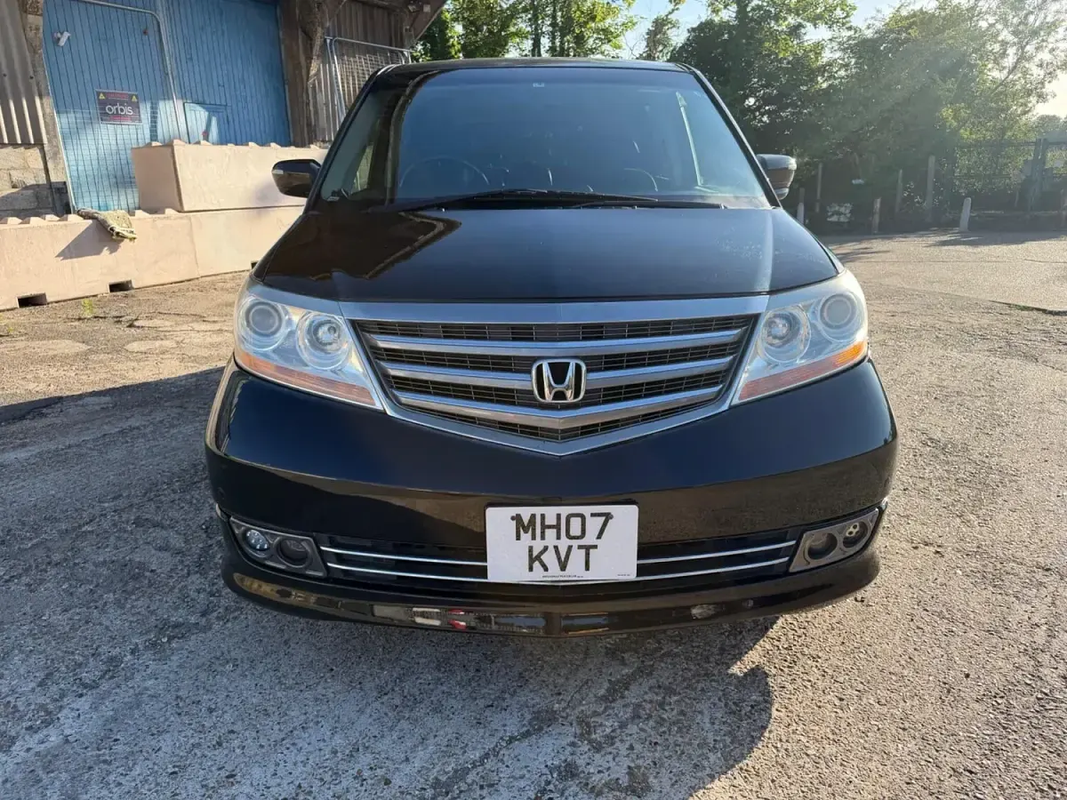 Used Honda Elysion 2022 Black