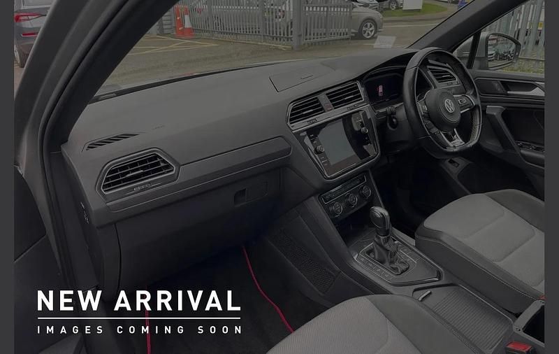 Used VW Tiguan R-line 147 HP (108 kW) 2020 Silver SUV