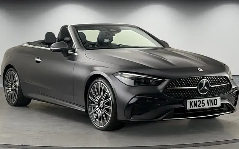 Usado Mercedes CLE450 AMG Line Premium Plus 381 CV (280 kW) 2023 Descapotable