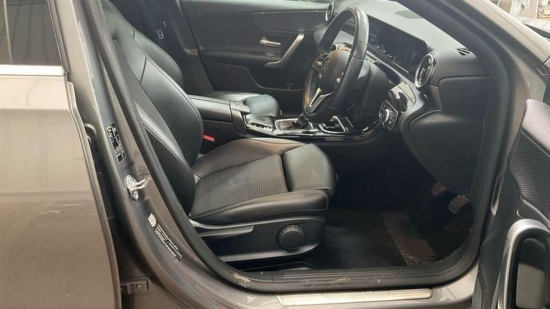 Used Mercedes A180 136 HP (100 kW) 2019 Grey Hatchback