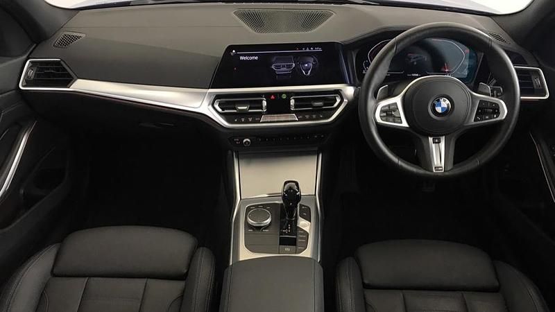 Used BMW 320 M Sport 187 HP (137 kW) 2020 Blue Estate