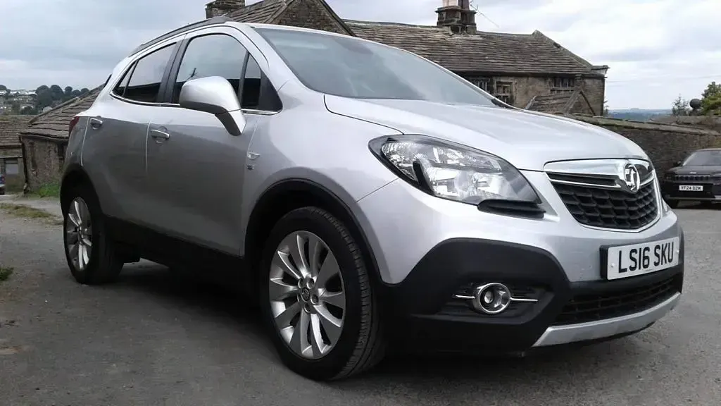 Used Vauxhall Mokka 136 HP (100 kW) 2016 Silver SUV