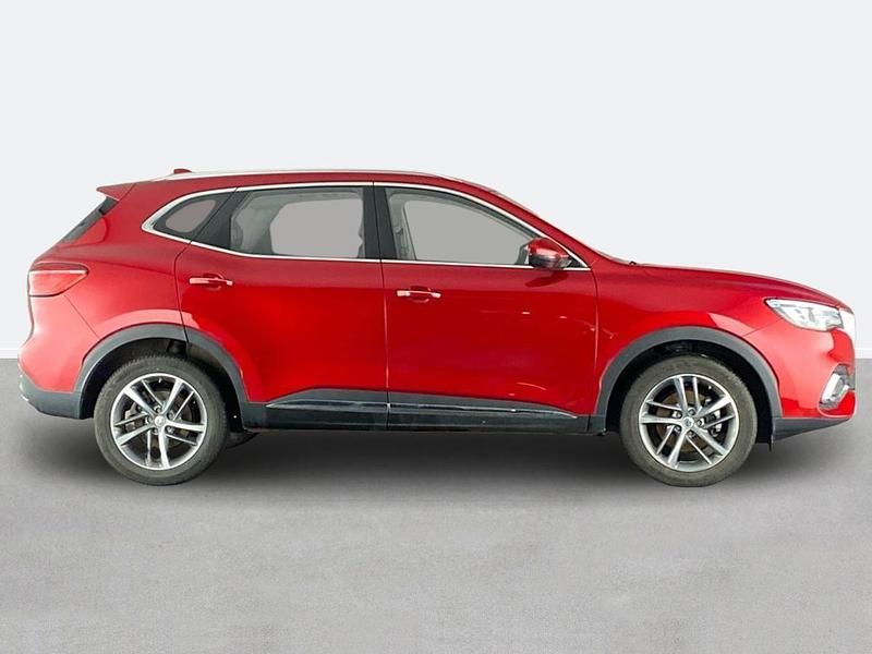 Used MG HS Excite 162 HP (119 kW) 2022 Red SUV