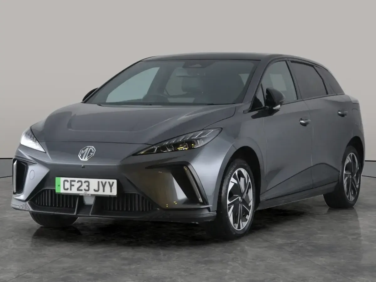 Begagnad MG MG4 EV Trophy 2023 Grå Halvkombi