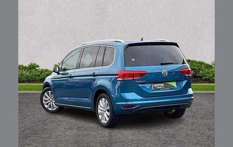Used VW Touran SEL 148 HP (108 kW) 2019 Blue MPV