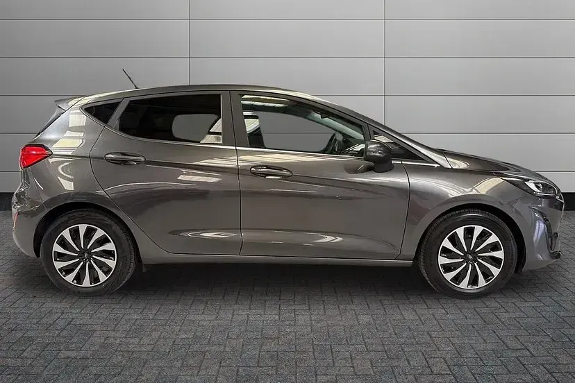 Used Ford Fiesta Titanium 100 HP (73 kW) 2023 Grey Hatchback