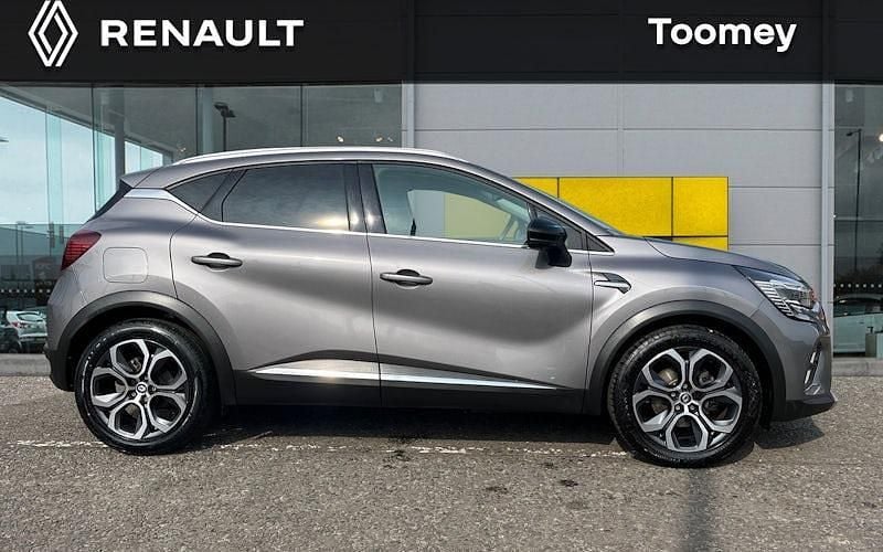 Used Renault Captur Techno 143 HP (105 kW) 2024 SUV